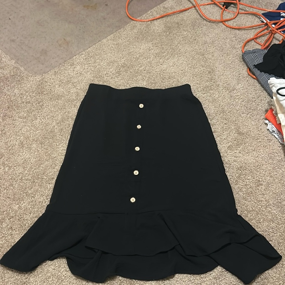Black fancy skirt